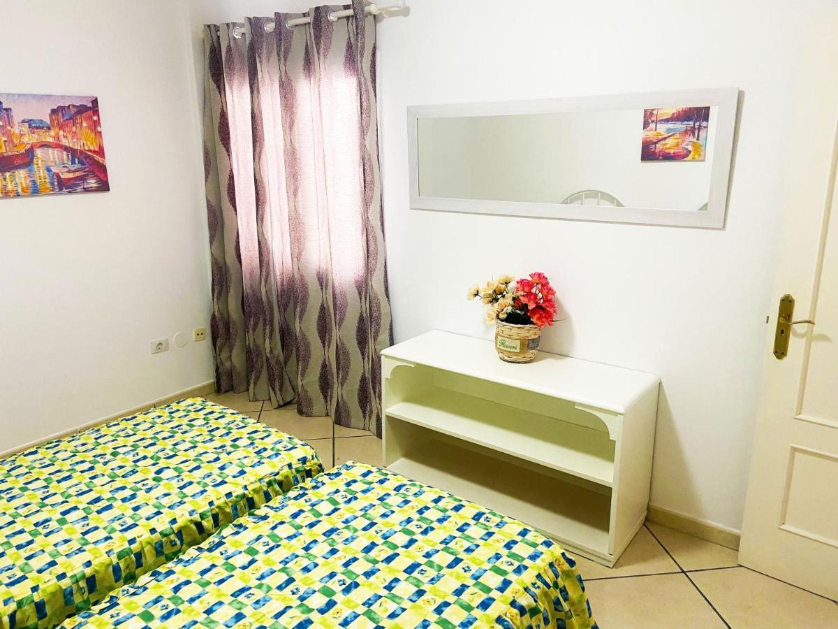 Grande Appartamento Tenerife Los Abrigos Bagian luar foto