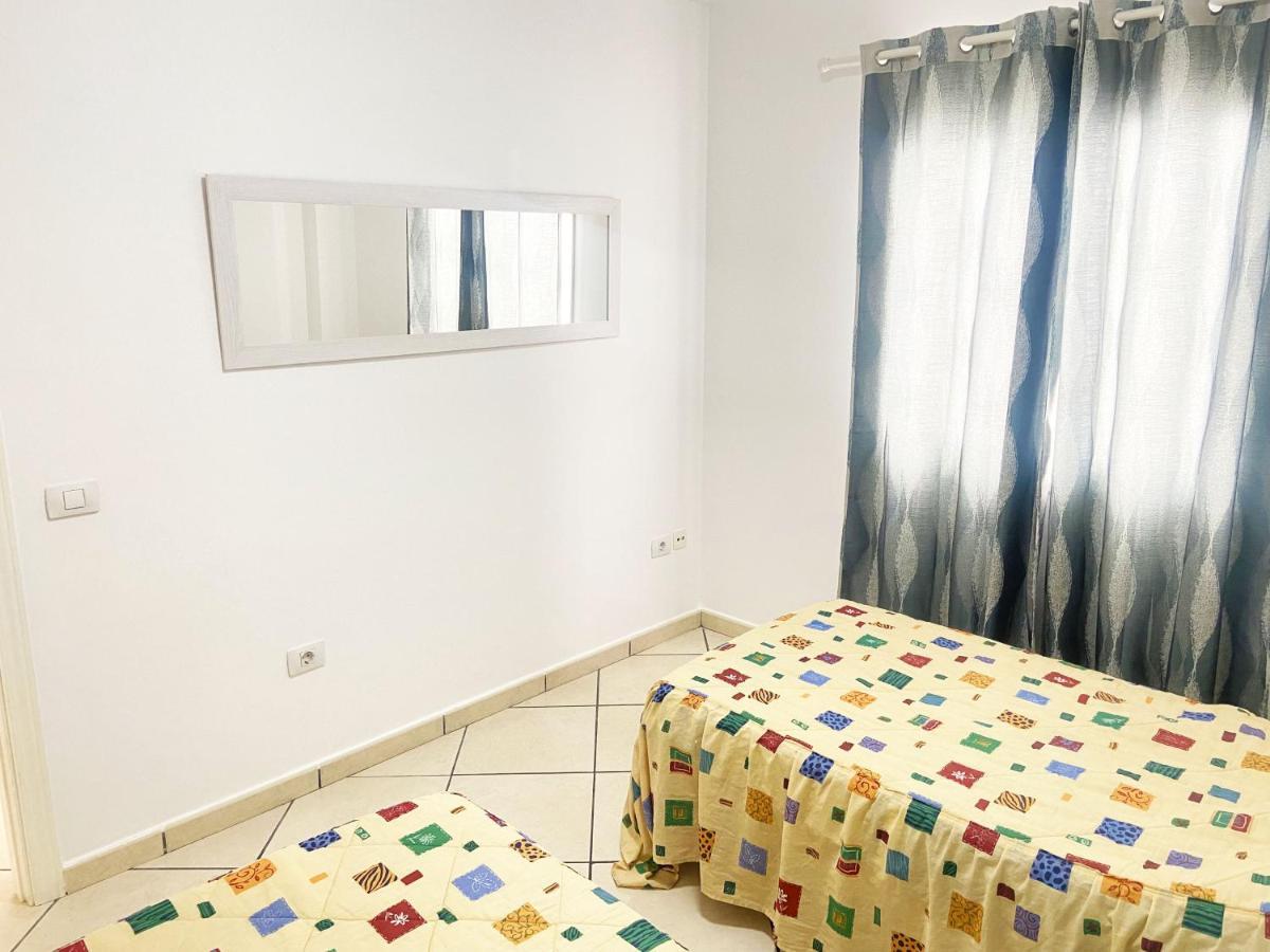 Grande Appartamento Tenerife Los Abrigos Bagian luar foto
